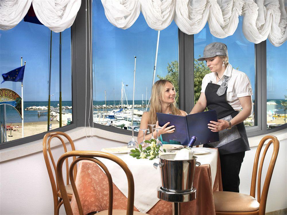 רימיני Hotel Zeus מראה חיצוני תמונה
