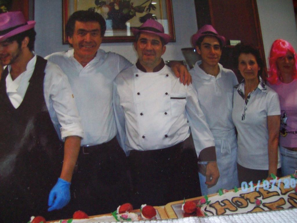 רימיני Hotel Zeus מראה חיצוני תמונה