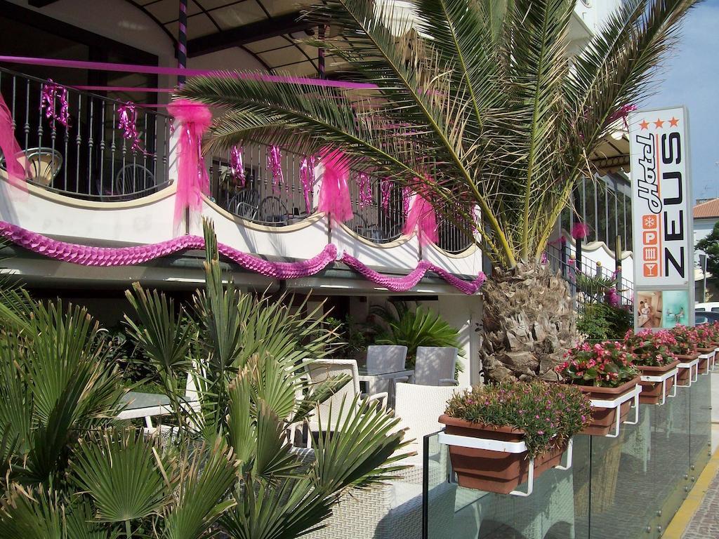 רימיני Hotel Zeus מראה חיצוני תמונה